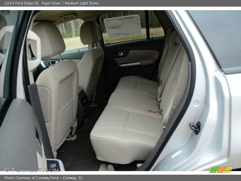 Ingot Silver / Medium Light Stone 2014 Ford Edge SE