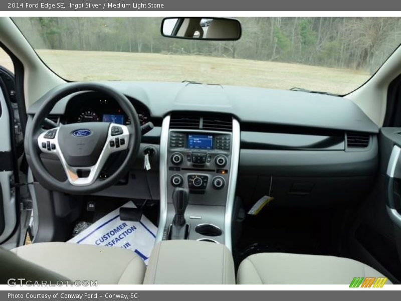Ingot Silver / Medium Light Stone 2014 Ford Edge SE