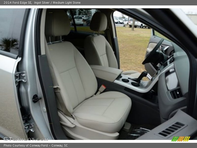 Ingot Silver / Medium Light Stone 2014 Ford Edge SE