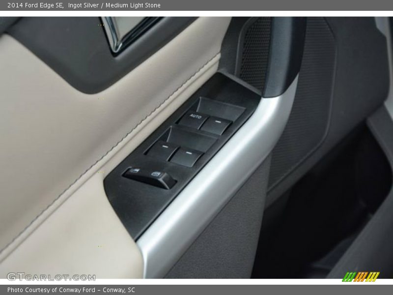 Ingot Silver / Medium Light Stone 2014 Ford Edge SE