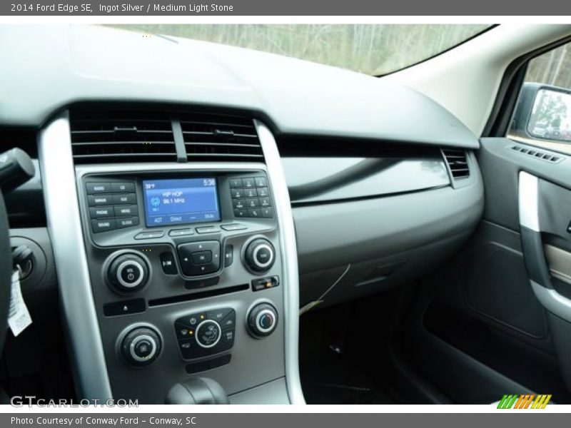 Ingot Silver / Medium Light Stone 2014 Ford Edge SE