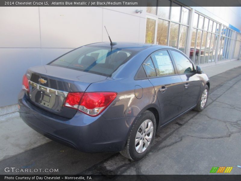 Atlantis Blue Metallic / Jet Black/Medium Titanium 2014 Chevrolet Cruze LS