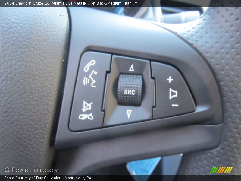 Atlantis Blue Metallic / Jet Black/Medium Titanium 2014 Chevrolet Cruze LS