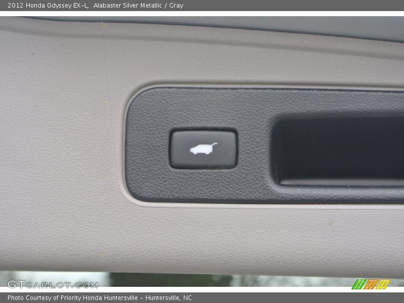 Alabaster Silver Metallic / Gray 2012 Honda Odyssey EX-L