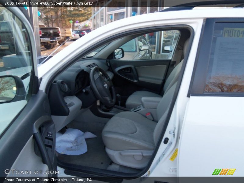 Super White / Ash Gray 2009 Toyota RAV4 4WD