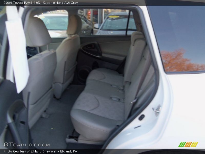 Super White / Ash Gray 2009 Toyota RAV4 4WD