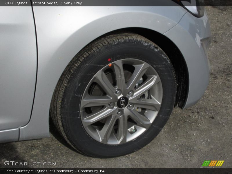 Silver / Gray 2014 Hyundai Elantra SE Sedan