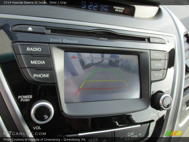 Silver / Gray 2014 Hyundai Elantra SE Sedan