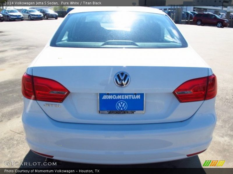 Pure White / Titan Black 2014 Volkswagen Jetta S Sedan