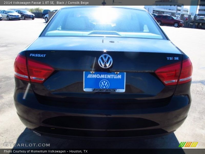 Black / Cornsilk Beige 2014 Volkswagen Passat 1.8T SE