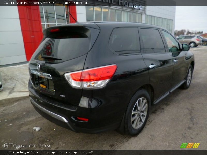 Super Black / Charcoal 2014 Nissan Pathfinder S AWD