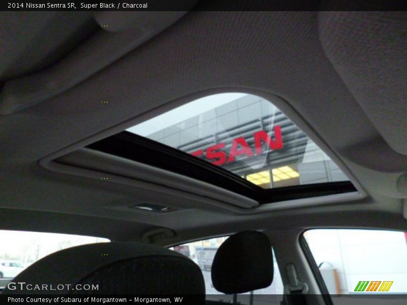 Super Black / Charcoal 2014 Nissan Sentra SR