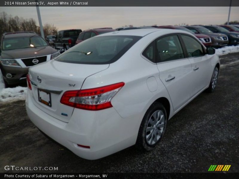 Aspen White / Charcoal 2014 Nissan Sentra SV