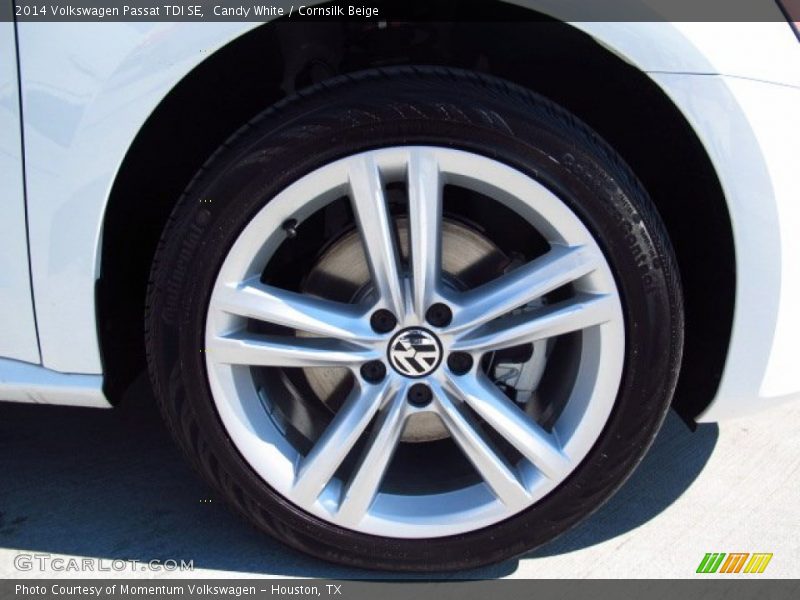 Candy White / Cornsilk Beige 2014 Volkswagen Passat TDI SE