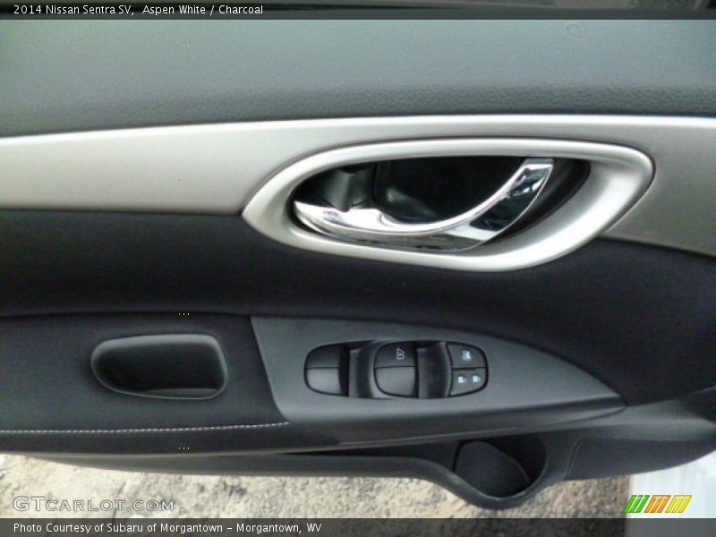 Aspen White / Charcoal 2014 Nissan Sentra SV
