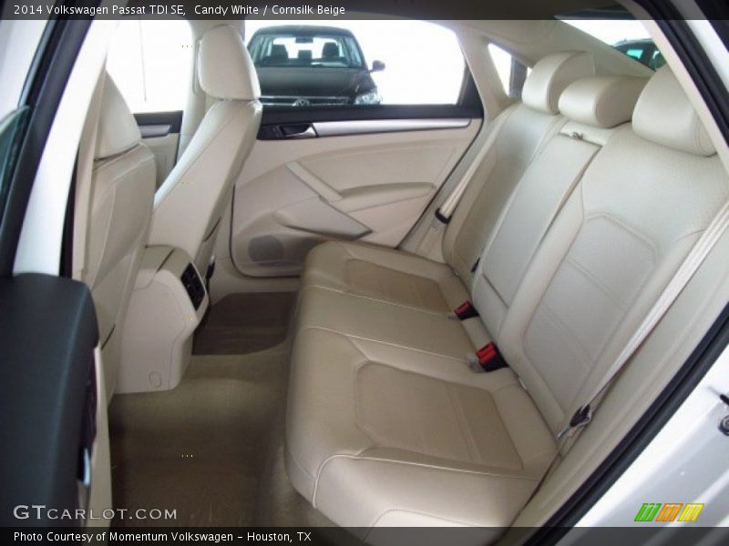 Candy White / Cornsilk Beige 2014 Volkswagen Passat TDI SE