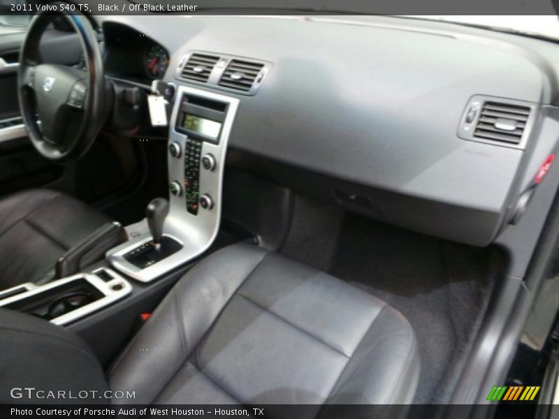 Black / Off Black Leather 2011 Volvo S40 T5