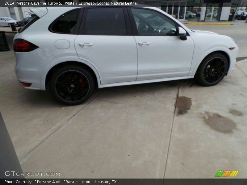 White / Espresso/Cognac Natural Leather 2014 Porsche Cayenne Turbo S