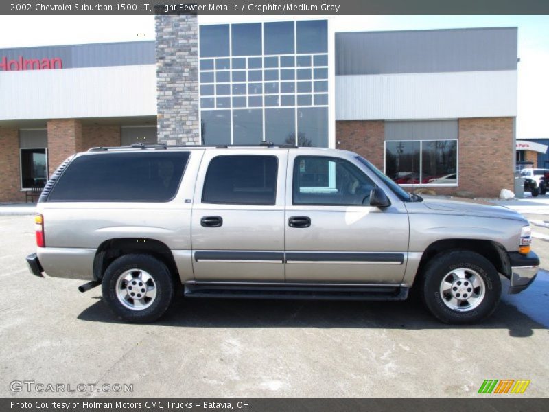 Light Pewter Metallic / Graphite/Medium Gray 2002 Chevrolet Suburban 1500 LT