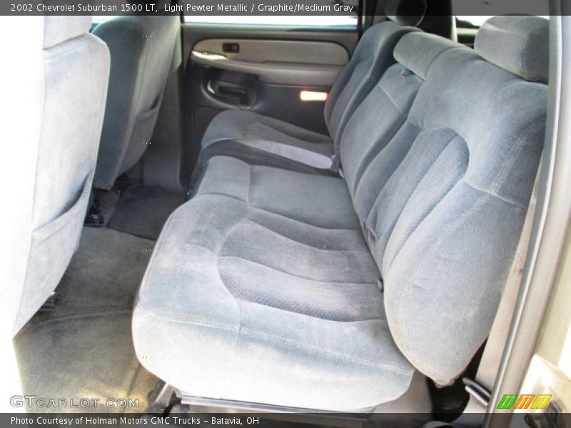 Light Pewter Metallic / Graphite/Medium Gray 2002 Chevrolet Suburban 1500 LT