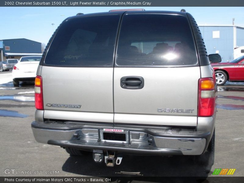 Light Pewter Metallic / Graphite/Medium Gray 2002 Chevrolet Suburban 1500 LT