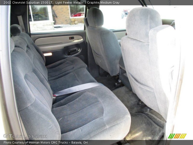 Light Pewter Metallic / Graphite/Medium Gray 2002 Chevrolet Suburban 1500 LT