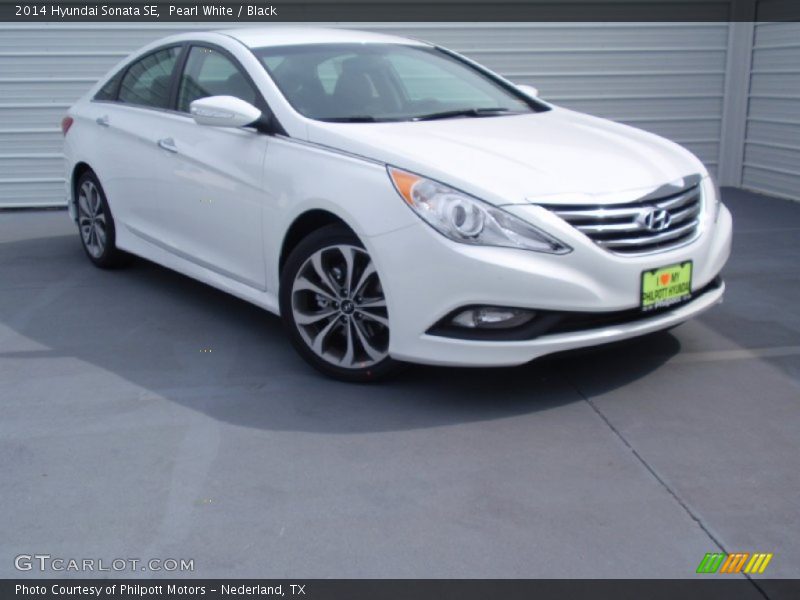 Pearl White / Black 2014 Hyundai Sonata SE