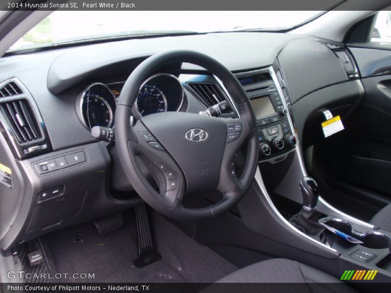 Pearl White / Black 2014 Hyundai Sonata SE