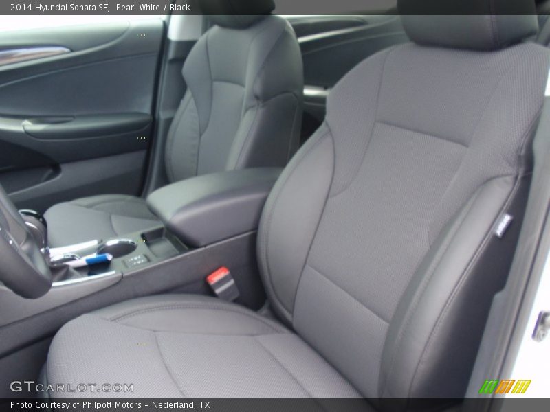 Pearl White / Black 2014 Hyundai Sonata SE