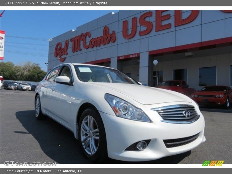 Moonlight White / Graphite 2011 Infiniti G 25 Journey Sedan