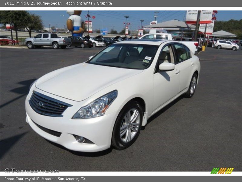 Moonlight White / Graphite 2011 Infiniti G 25 Journey Sedan