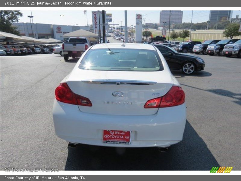 Moonlight White / Graphite 2011 Infiniti G 25 Journey Sedan