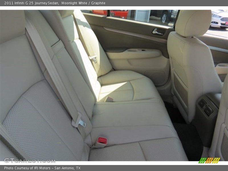 Moonlight White / Graphite 2011 Infiniti G 25 Journey Sedan