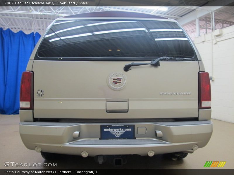 Silver Sand / Shale 2002 Cadillac Escalade AWD