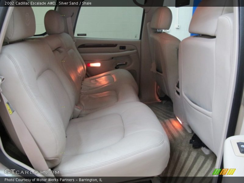 Silver Sand / Shale 2002 Cadillac Escalade AWD