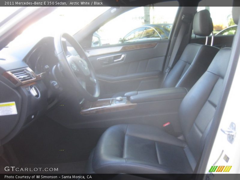 Arctic White / Black 2011 Mercedes-Benz E 350 Sedan