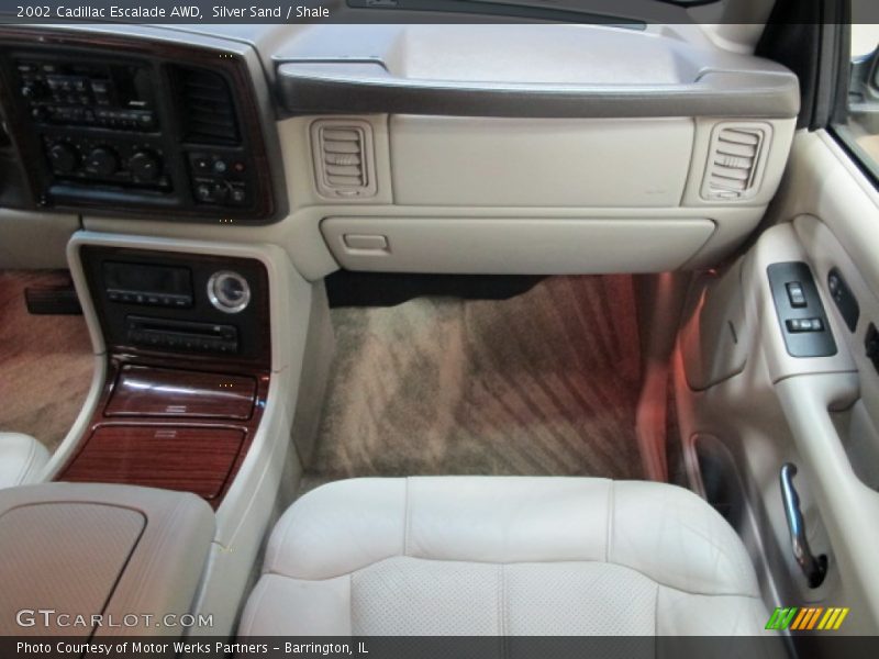 Silver Sand / Shale 2002 Cadillac Escalade AWD