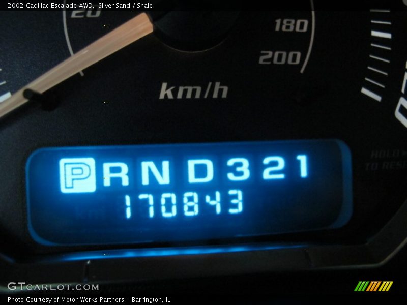 Silver Sand / Shale 2002 Cadillac Escalade AWD