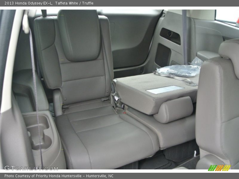 Taffeta White / Truffle 2013 Honda Odyssey EX-L