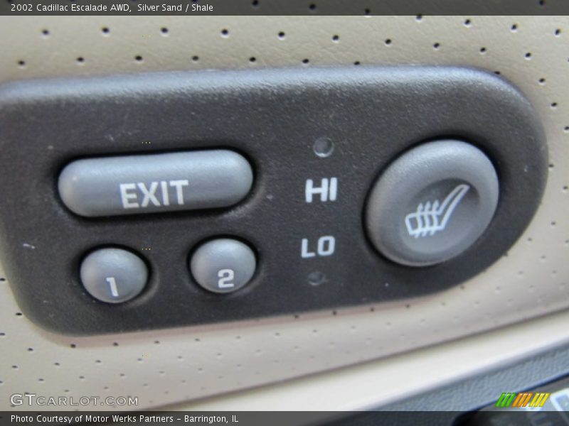 Silver Sand / Shale 2002 Cadillac Escalade AWD