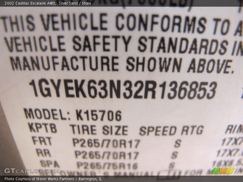 Silver Sand / Shale 2002 Cadillac Escalade AWD