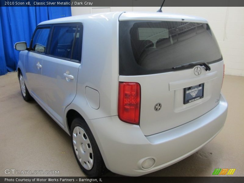 Classic Silver Metallic / Dark Gray 2010 Scion xB