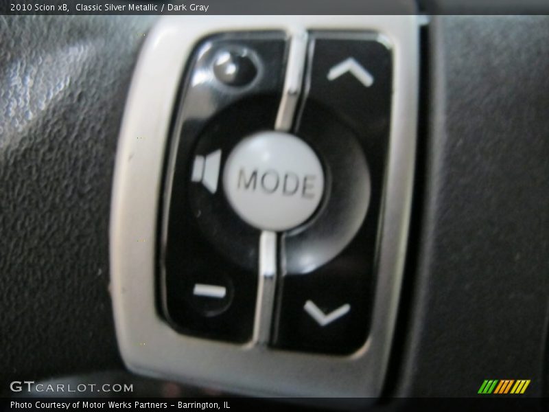 Classic Silver Metallic / Dark Gray 2010 Scion xB