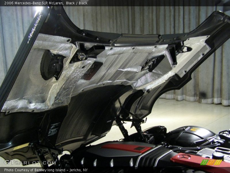  2006 SLR McLaren Engine - 5.5 Liter AMG Supercharged SOHC 24-Valve V8