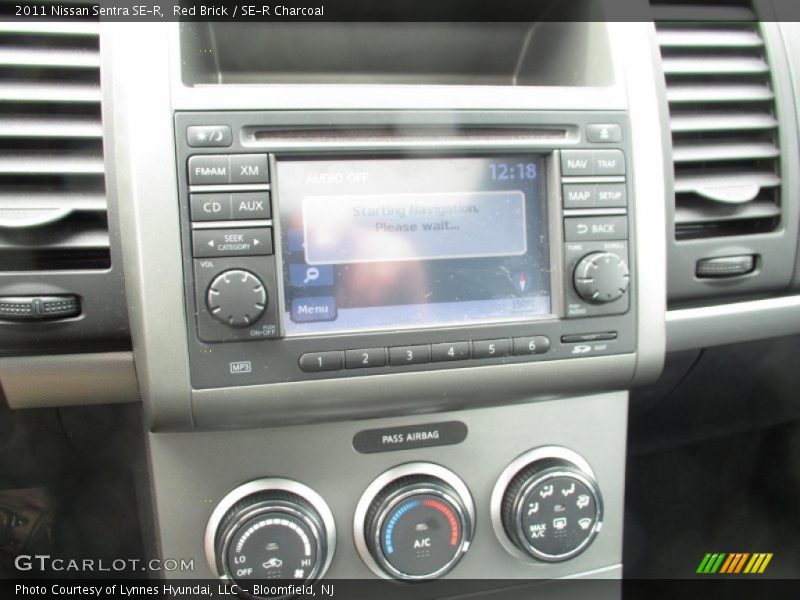 Controls of 2011 Sentra SE-R