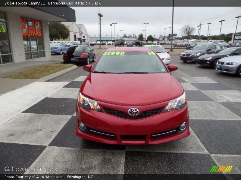 Barcelona Red Metallic / Black 2014 Toyota Camry SE