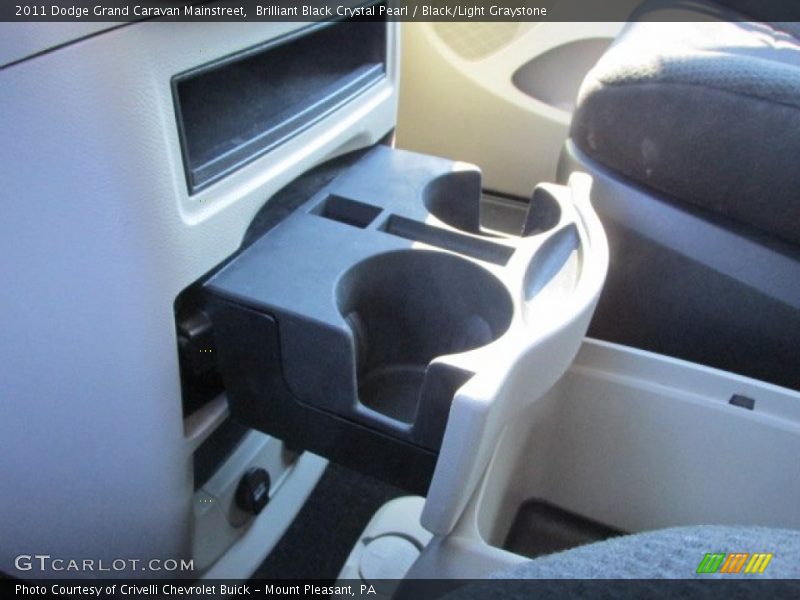 Brilliant Black Crystal Pearl / Black/Light Graystone 2011 Dodge Grand Caravan Mainstreet