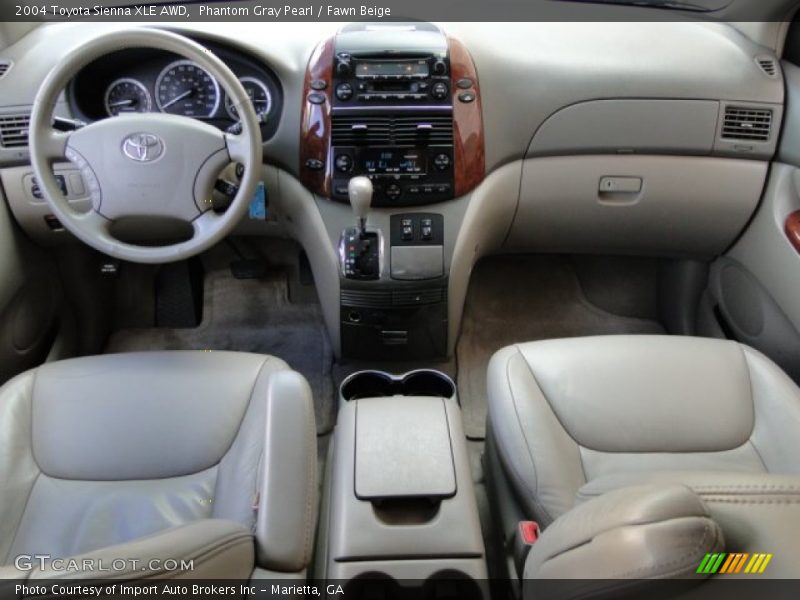 Dashboard of 2004 Sienna XLE AWD