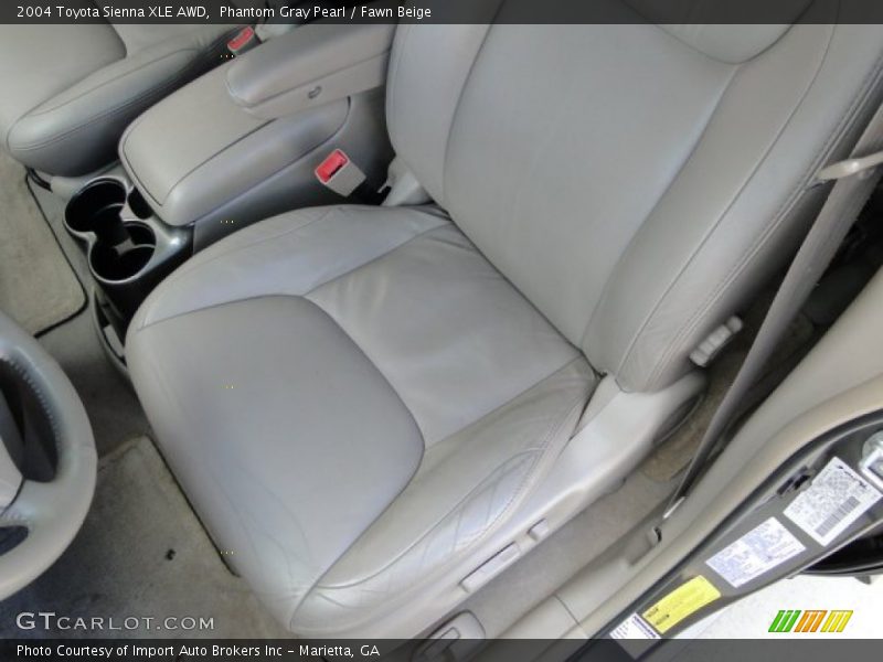 Front Seat of 2004 Sienna XLE AWD