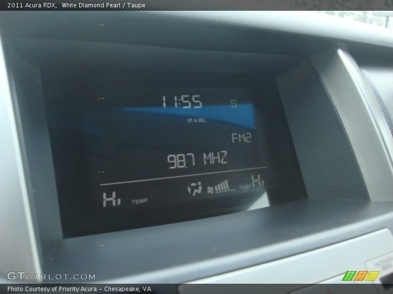 White Diamond Pearl / Taupe 2011 Acura RDX